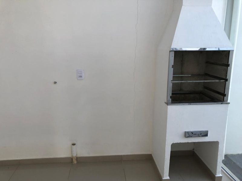 Sobrado 3 quartos  no bairro GUARUJÁ em LAGES