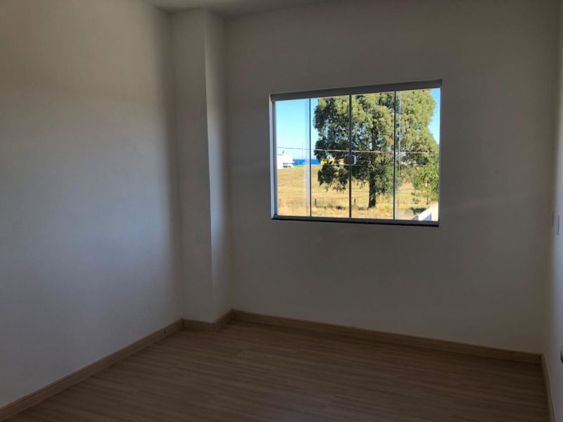 Sobrado 3 quartos  no bairro GUARUJÁ em LAGES