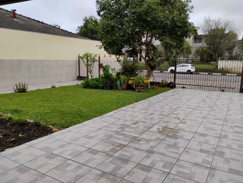 Casa 4 quartos  no bairro UNIVERSITÁRIO em LAGES