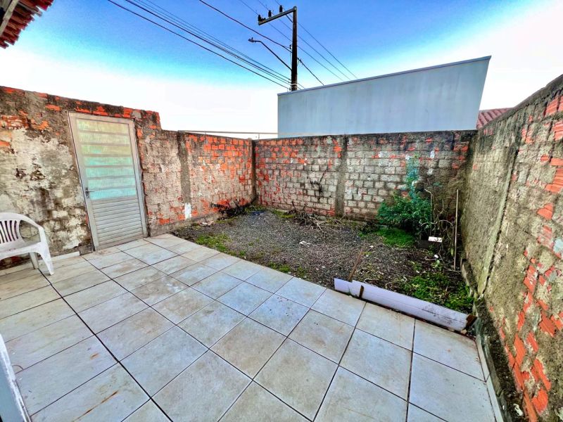 Casa 2 quartos  no bairro GUARUJÁ em LAGES