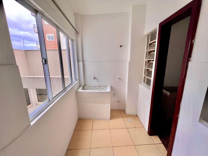 Apto 2 quartos  no bairro CENTRO em LAGES