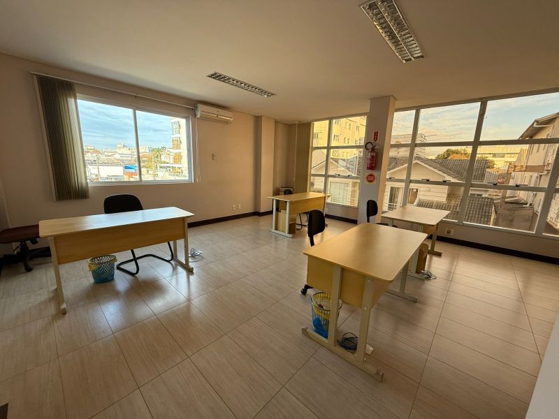 Sala no bairro SÃO CRISTÓVÃO em LAGES