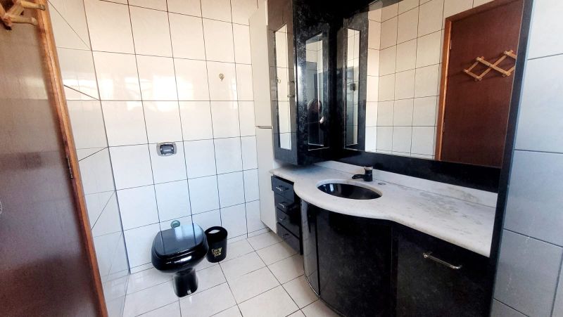 Apto 3 quartos  no bairro SANTA RITA em LAGES