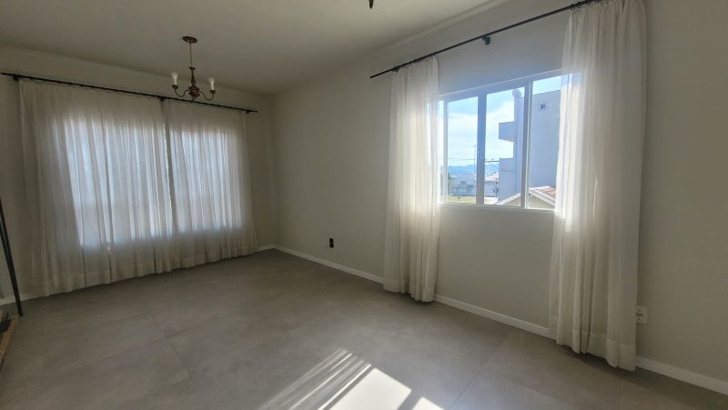 Apto 3 quartos  no bairro SANTA RITA em LAGES