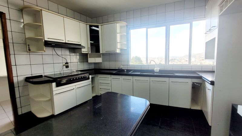 Apto 3 quartos  no bairro SANTA RITA em LAGES