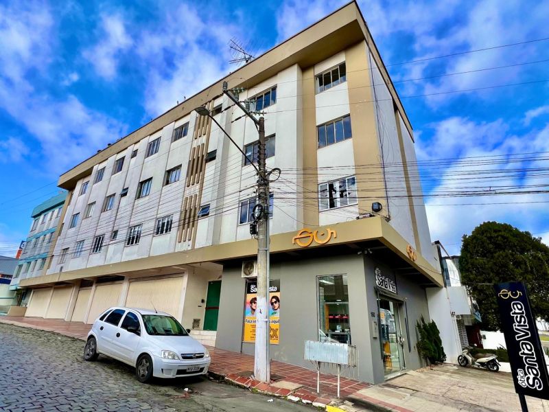 Apto 2 quartos  no bairro CENTRO em LAGES