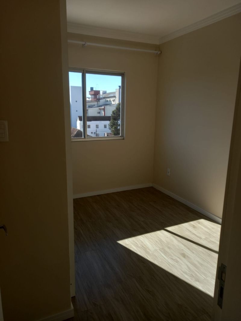 Apto 2 quartos  no bairro CENTRO em LAGES