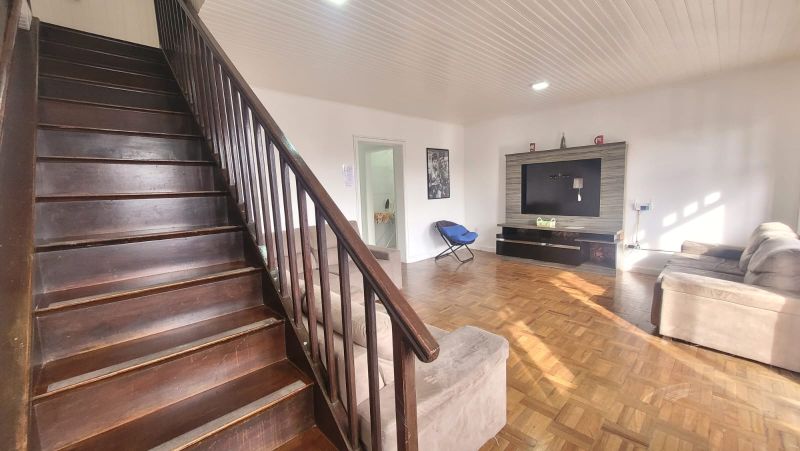 Casa 4 quartos  no bairro COPACABANA em LAGES