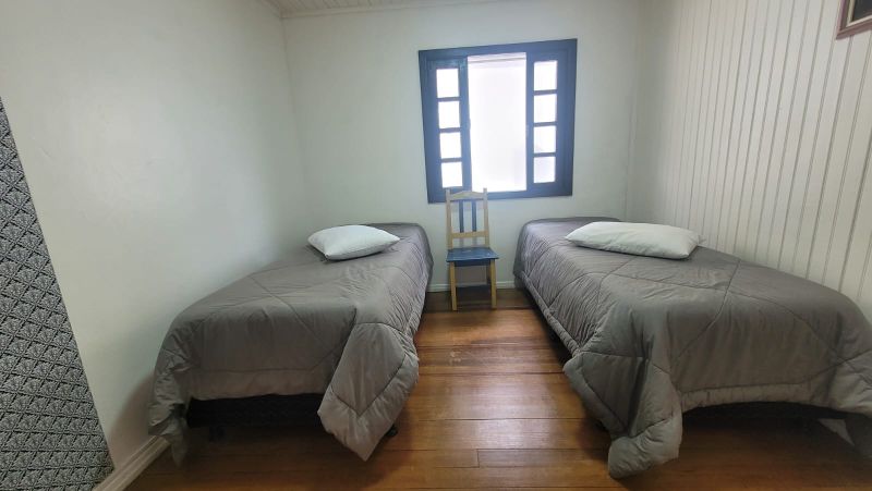 Casa 4 quartos  no bairro COPACABANA em LAGES