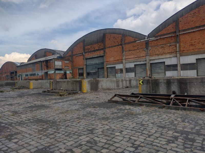 Barracão no bairro ÁREA INDUSTRIAL em LAGES