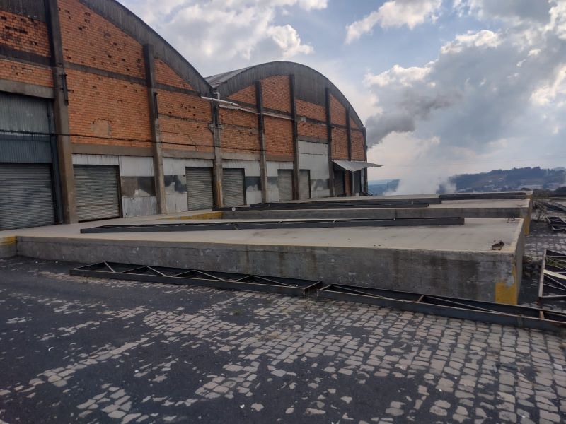 Barracão no bairro ÁREA INDUSTRIAL em LAGES