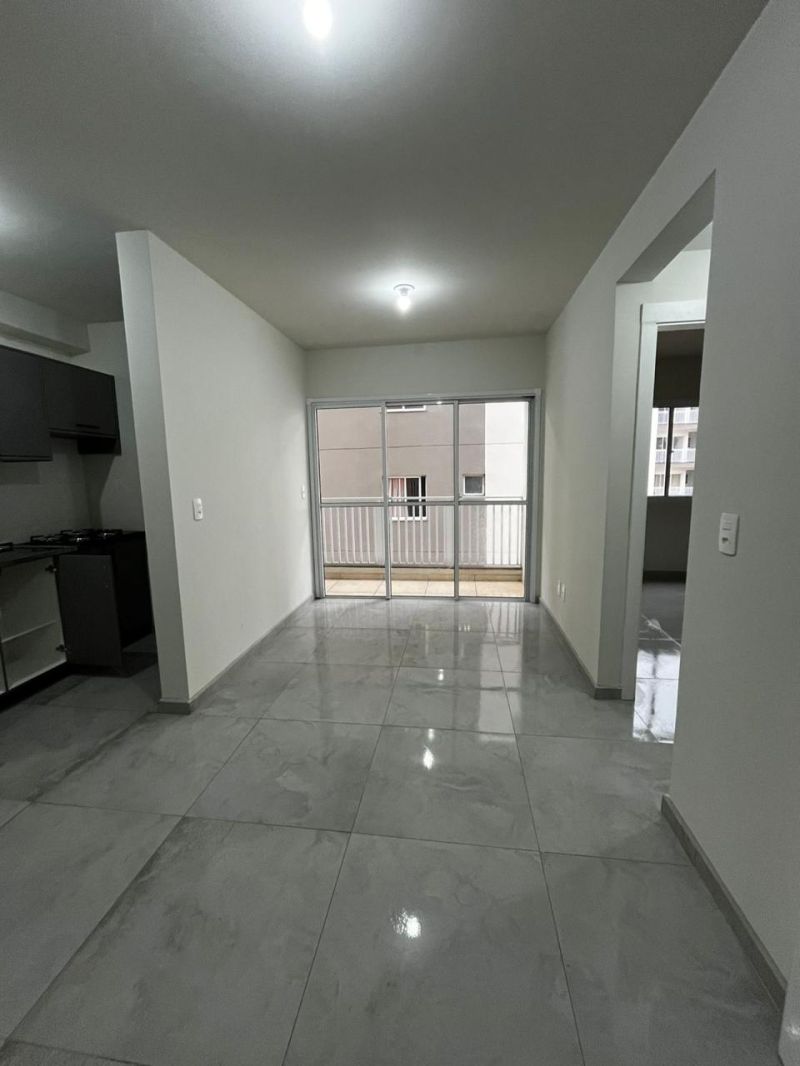 Apto 2 quartos  no bairro MARIA LUIZA em LAGES