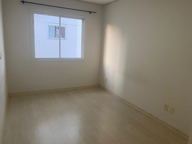 Apto 2 quartos  no bairro CENTRO em LAGES