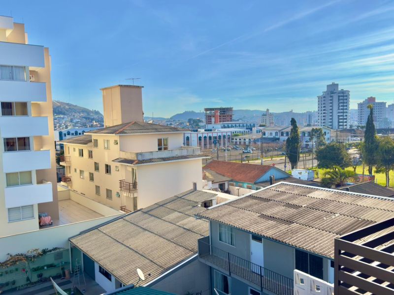 Apto 2 quartos  no bairro UNIVERSITÁRIO em LAGES