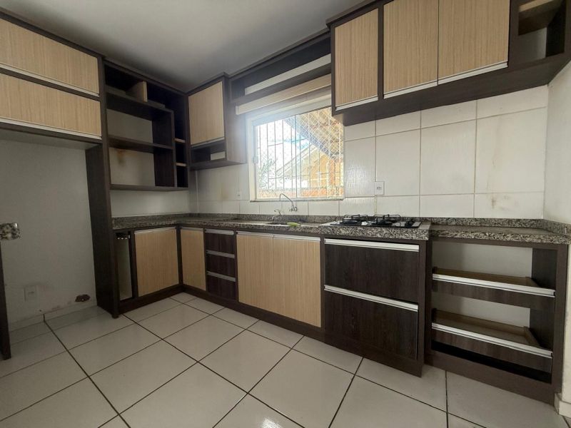Casa 3 quartos  no bairro GUARUJÁ em LAGES