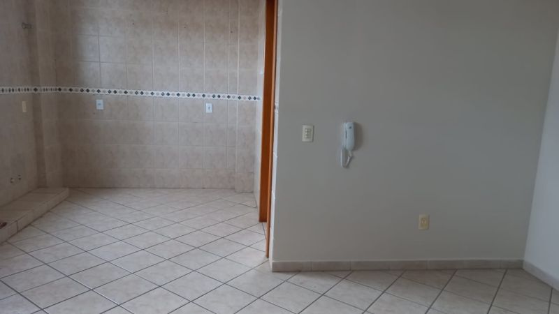 Apto 2 quartos  no bairro CENTRO em LAGES