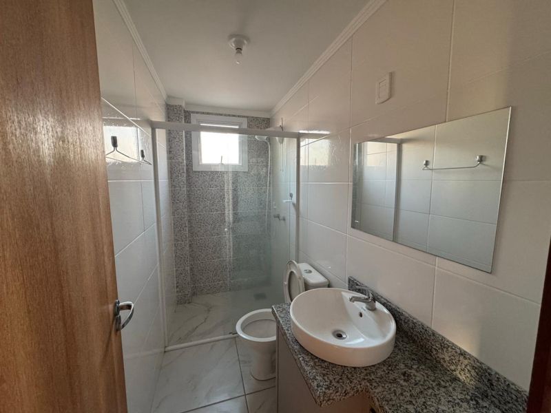 Apto 2 quartos  no bairro CORAL em LAGES