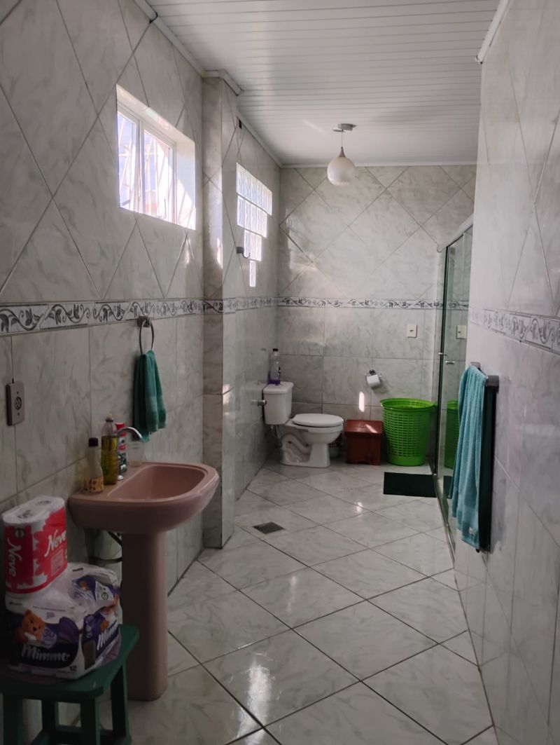 Casa 4 quartos  no bairro PETRÓPOLIS em LAGES