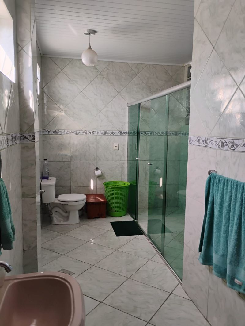 Casa 4 quartos  no bairro PETRÓPOLIS em LAGES