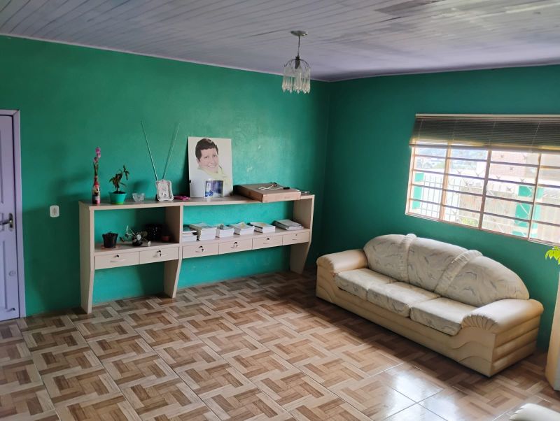 Casa 4 quartos  no bairro PETRÓPOLIS em LAGES