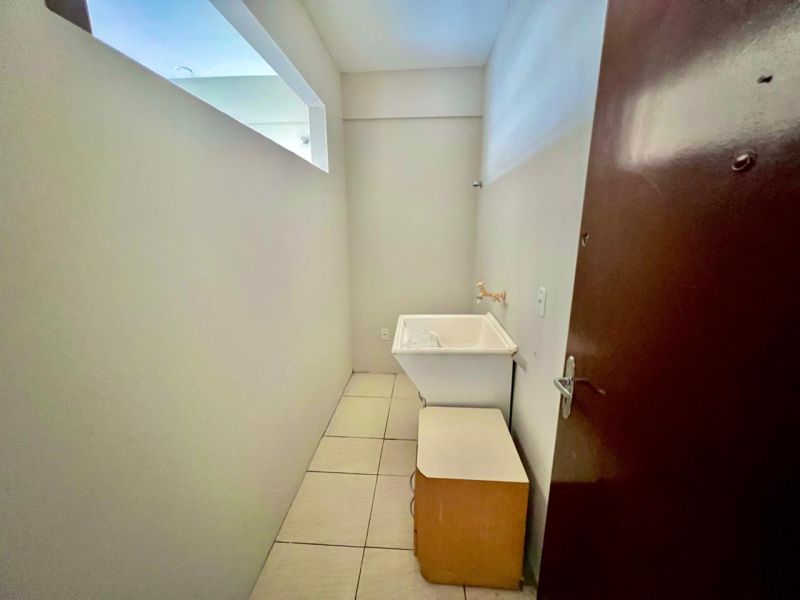 Apto 2 quartos  no bairro CORAL em LAGES