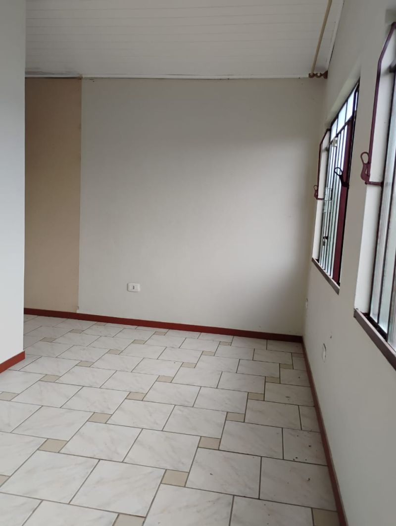 Casa 4 quartos  no bairro COPACABANA em LAGES