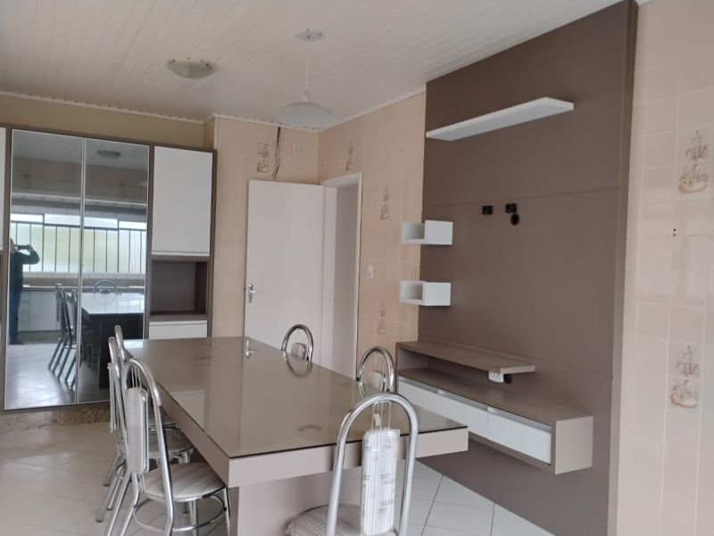 Casa 4 quartos  no bairro COPACABANA em LAGES