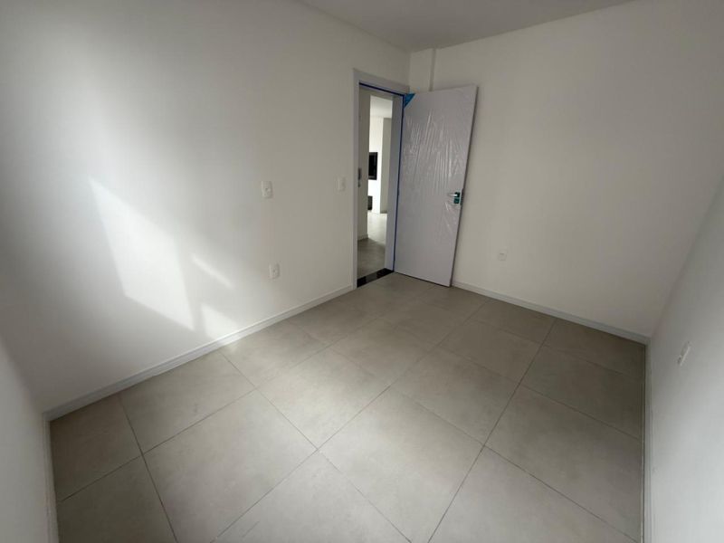 Apto 2 quartos  no bairro CORAL em LAGES