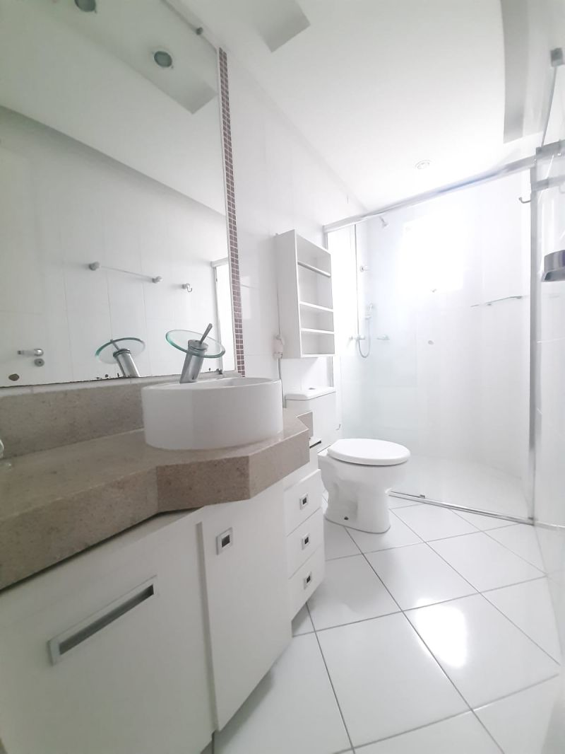 Apto 2 quartos  no bairro CENTRO em LAGES