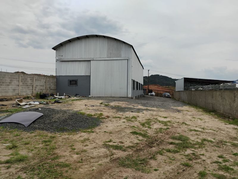 Barracão no bairro ÁREA INDUSTRIAL em LAGES