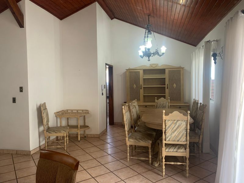 Casa 2 quartos  no bairro CORAL em LAGES