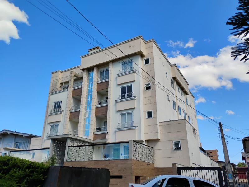 Apto 2 quartos  no bairro CENTRO em LAGES