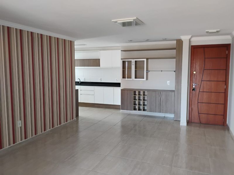 Apto 2 quartos  no bairro CENTRO em LAGES