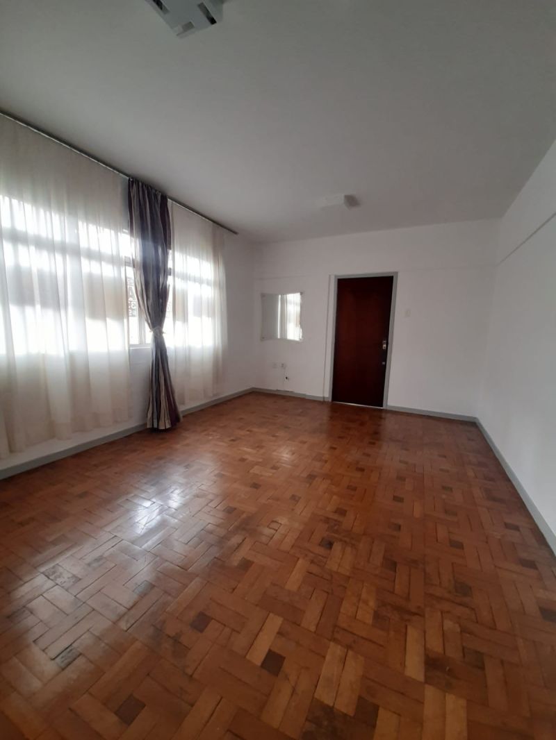 Apto 3 quartos  no bairro CENTRO em LAGES