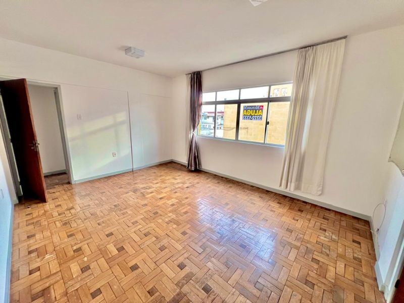 Apto 3 quartos  no bairro CENTRO em LAGES