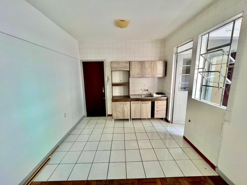 Apto 3 quartos  no bairro CENTRO em LAGES