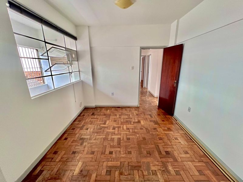 Apto 3 quartos  no bairro CENTRO em LAGES