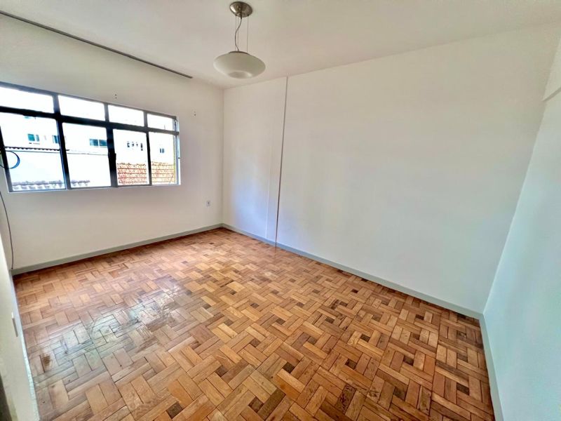 Apto 3 quartos  no bairro CENTRO em LAGES