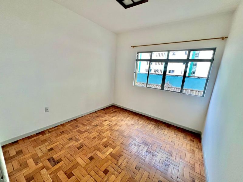 Apto 3 quartos  no bairro CENTRO em LAGES