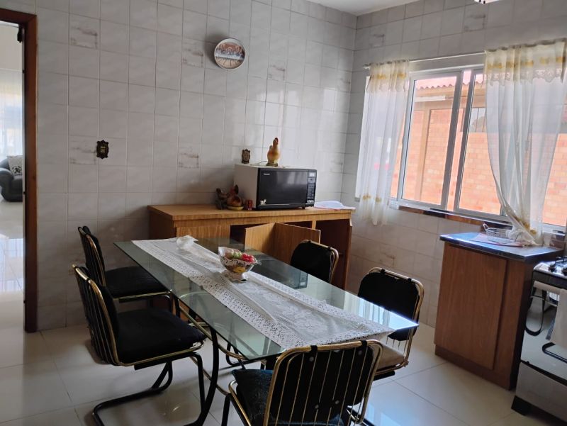 Casa 3 quartos  no bairro SAGRADO CORAÇÃO DE JESUS em LAGES