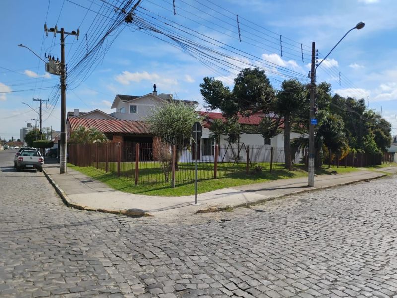 Casa 3 quartos  no bairro SAGRADO CORAÇÃO DE JESUS em LAGES