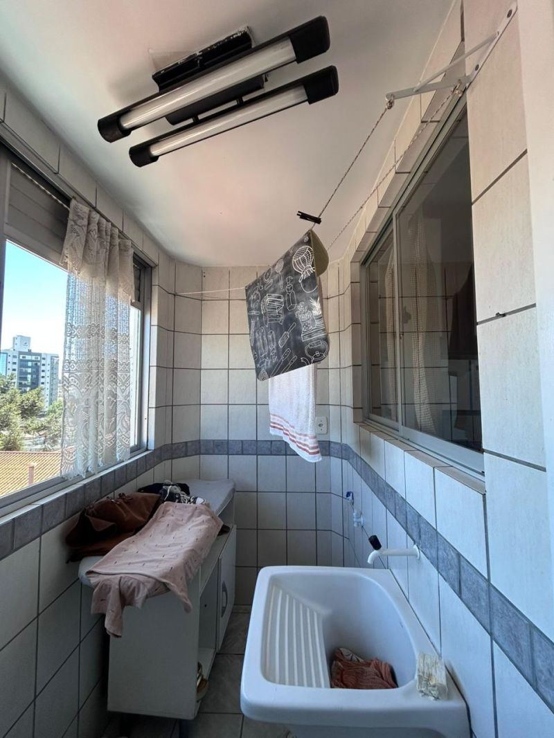 Apto 2 quartos  no bairro CENTRO em LAGES