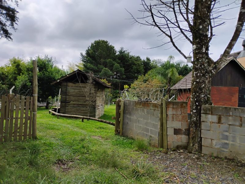Chacara 2 quartos  no bairro ÁREA INDUSTRIAL em LAGES