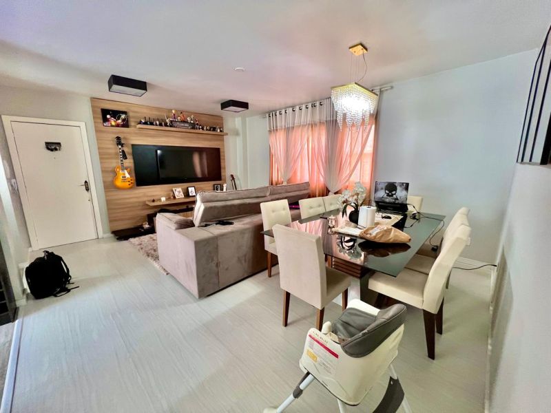 Apto 3 quartos  no bairro CENTRO em LAGES