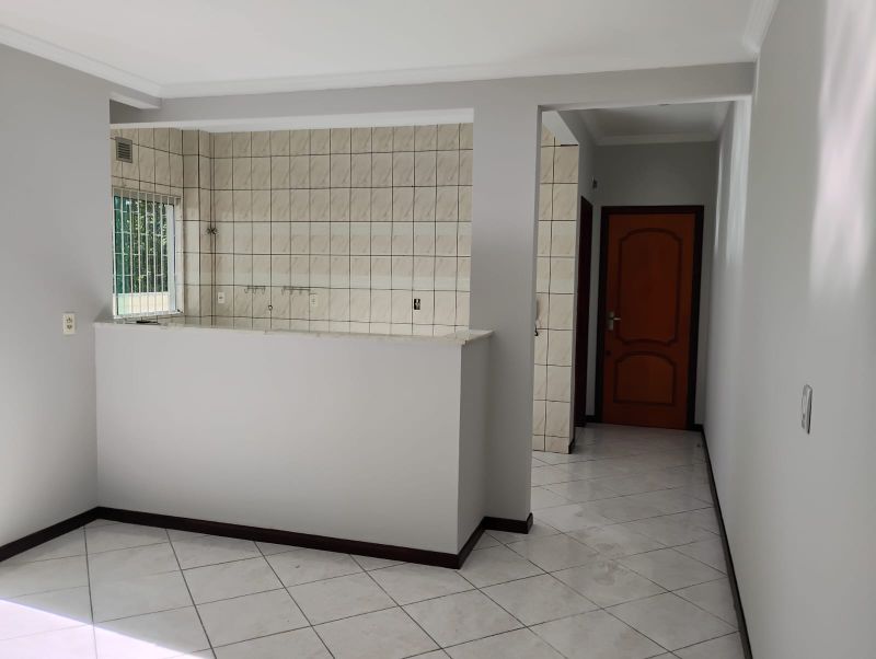 Apto 2 quartos  no bairro CORAL em LAGES