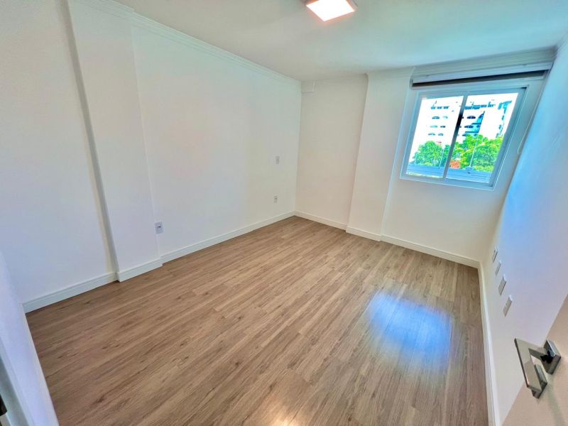 Apto 3 quartos  no bairro CENTRO em LAGES