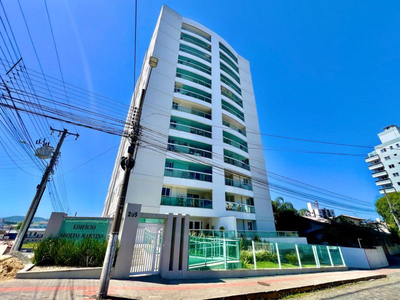 Apto 3 quartos  no bairro CENTRO em LAGES