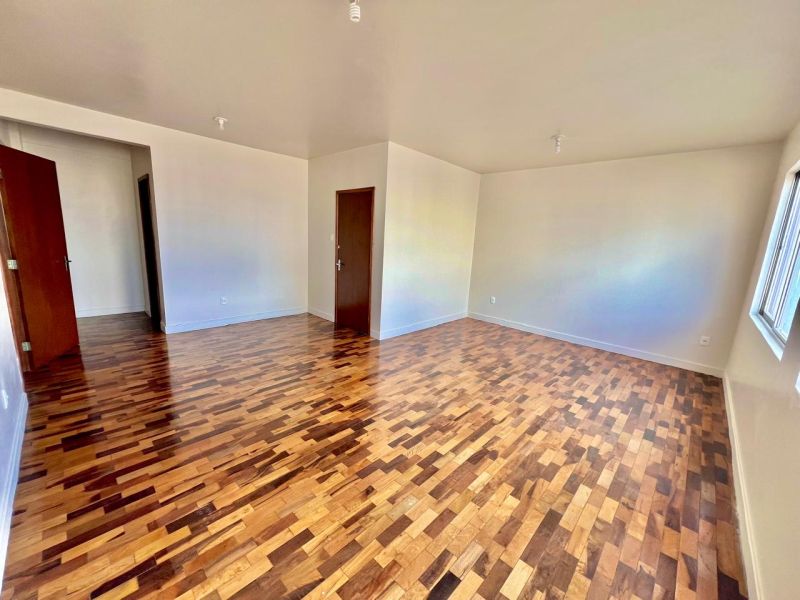 Apto 3 quartos  no bairro CENTRO em LAGES