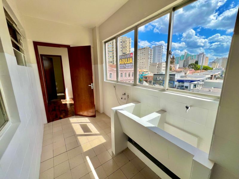 Apto 3 quartos  no bairro CENTRO em LAGES