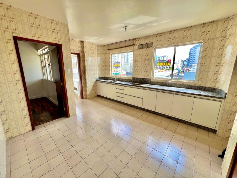 Apto 3 quartos  no bairro CENTRO em LAGES